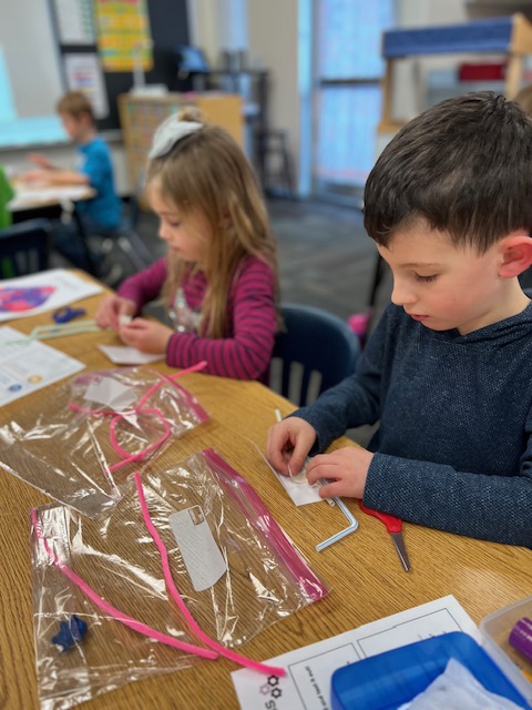 STEM Lessons in Kindergarten at Mintonye Elementary | News Post