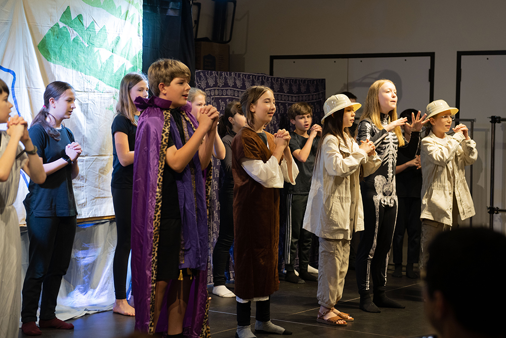 “Dig It” The Musical | News