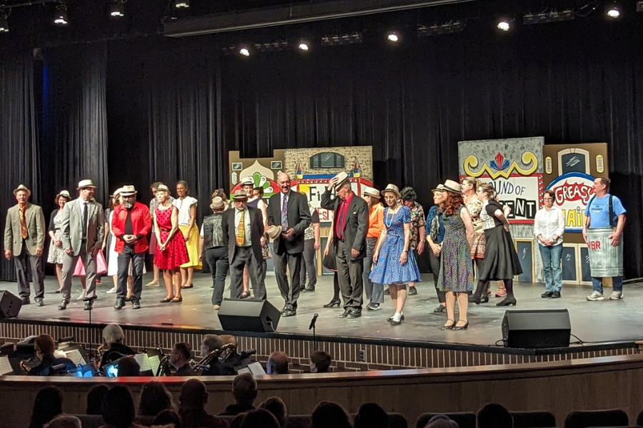 202223 Wastebasket Revue scholarship recipients article Maple