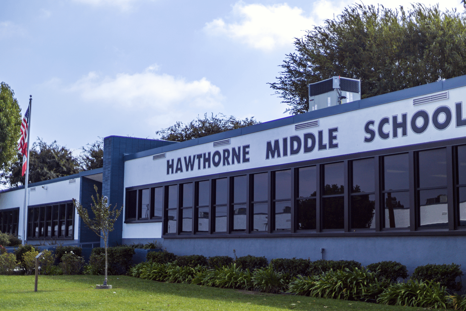 Image of front of HMS 