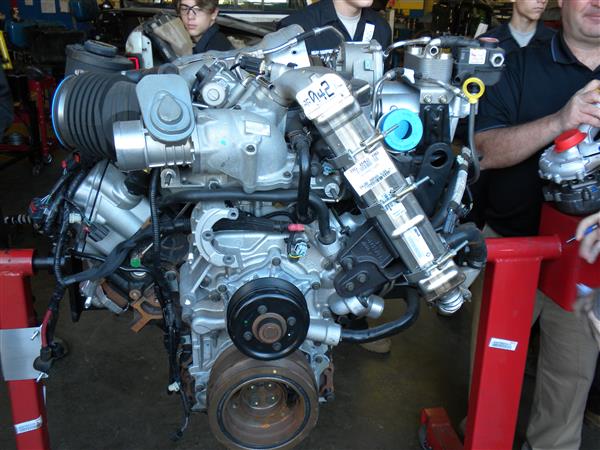 HE 4L Turbo Diesel Engine Photo 3