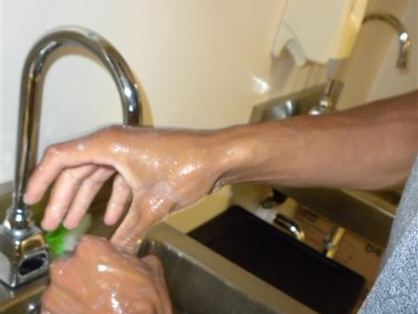 SM Handwashing Finger Scrub