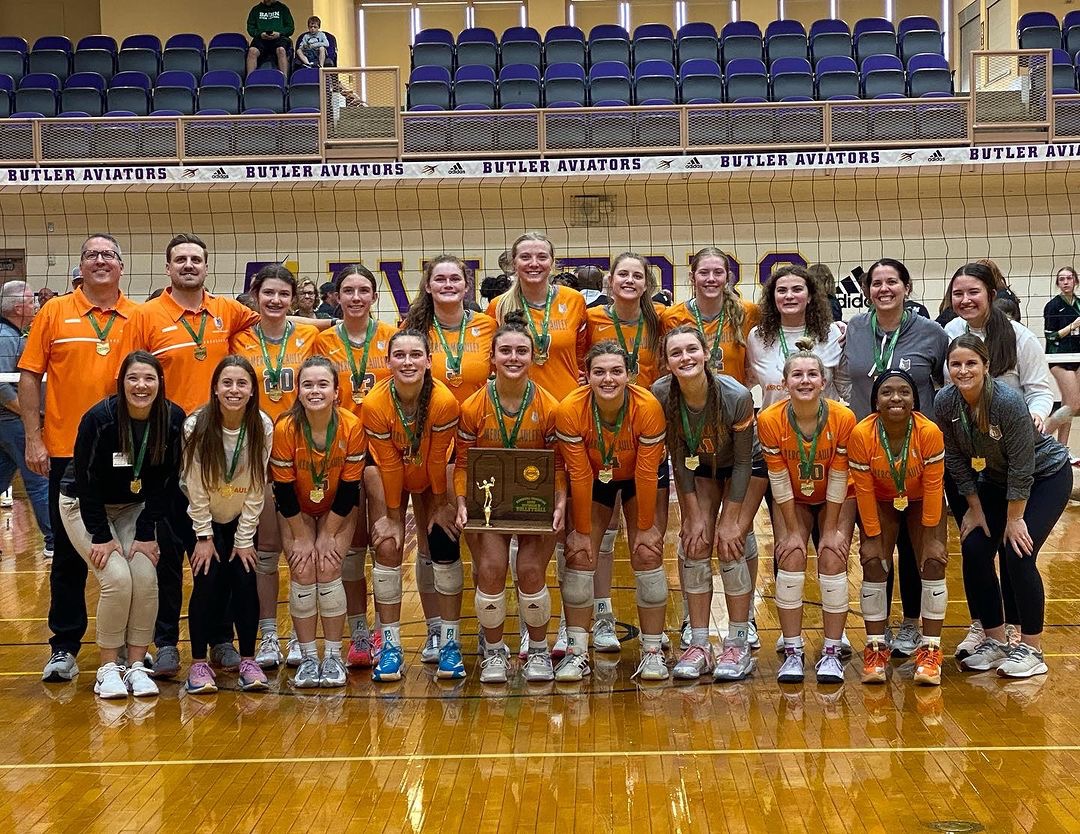 Varsity Volleyball Wolves are Regional Champs! News Post