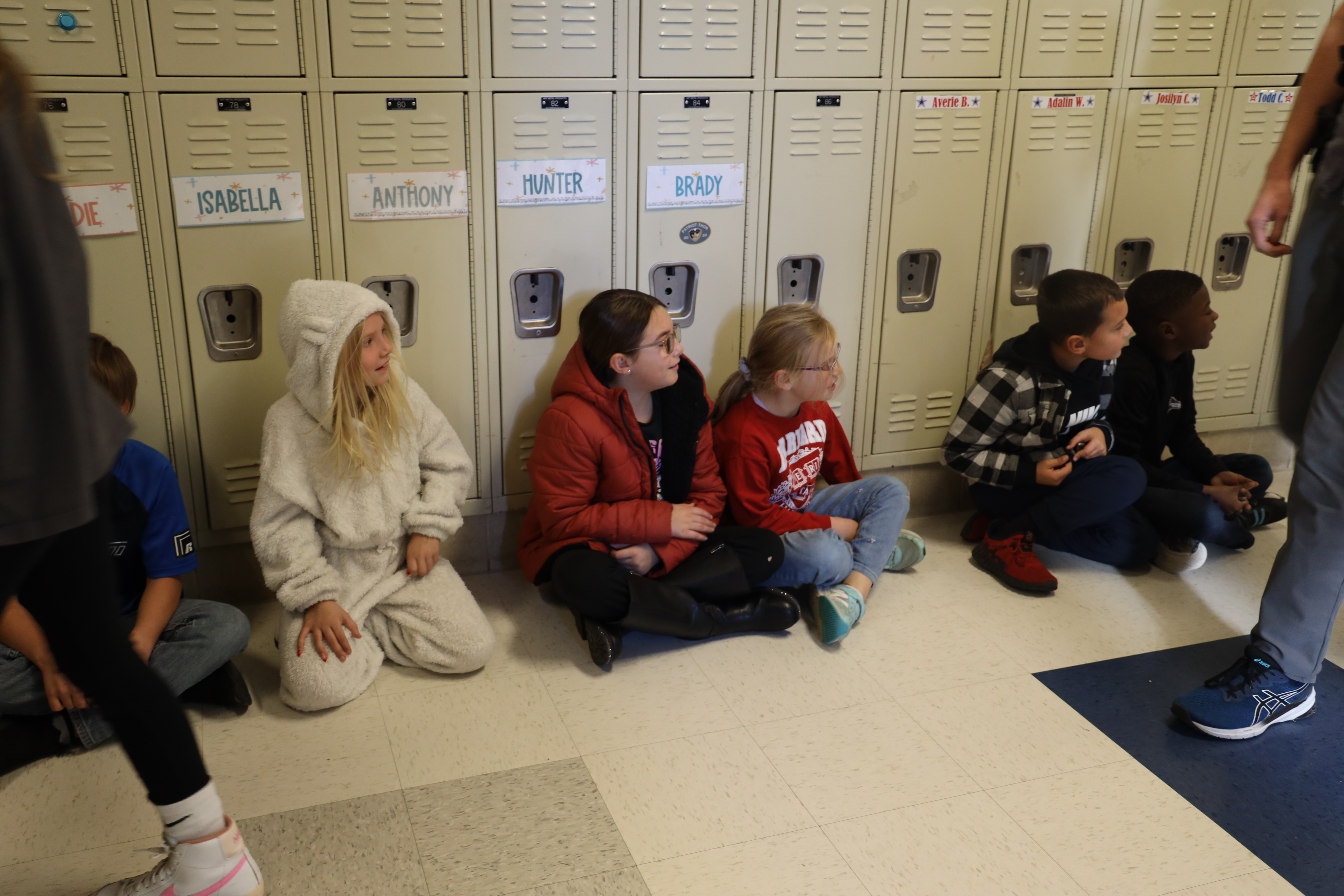 Elementary students show off robot floats in Dash parade | Default Post ...