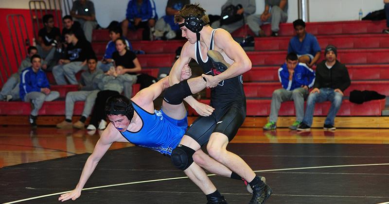 Varsity-Wrestling