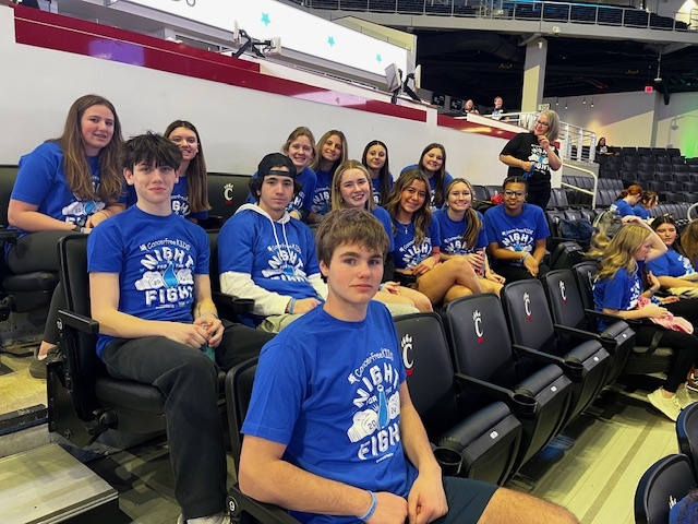 Deer Park Students Shine at Night for the Fight Fundraiser | Post Detail