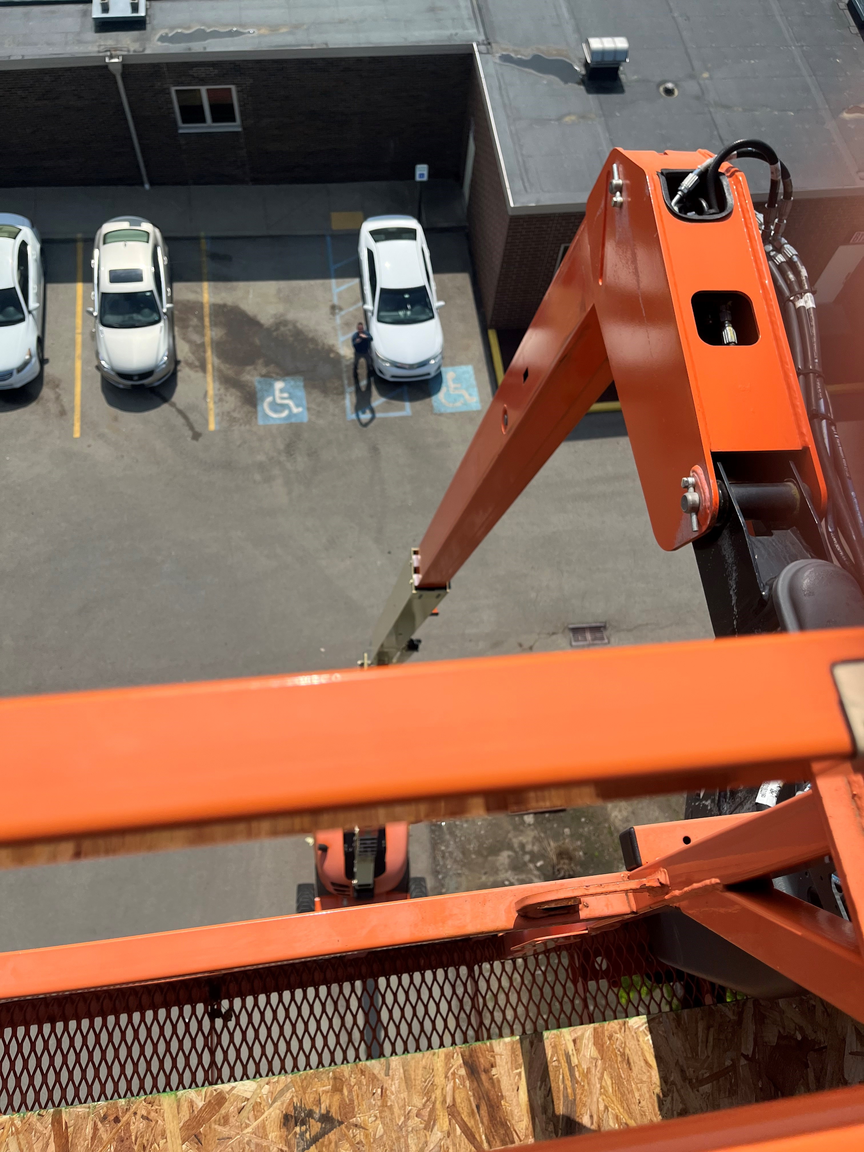 5/7/2024 LJG Lift Looking Down at 60 Ft.