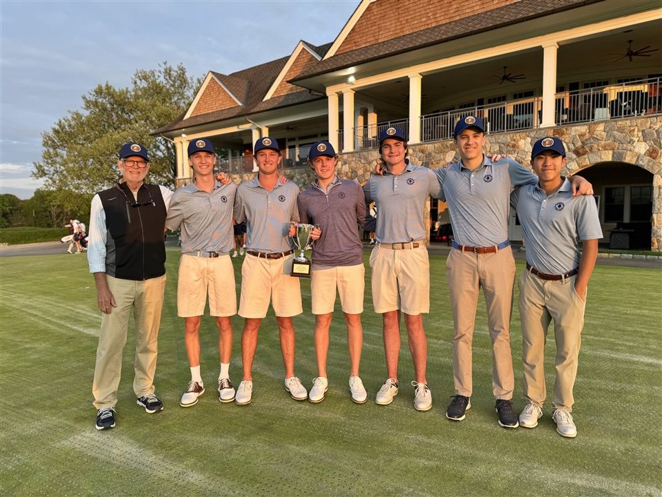 Golf Team Caps Undefeated Season, Wins FAA Title | Details