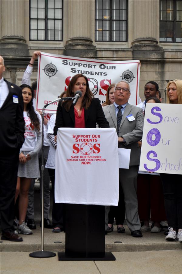 LRHSD Superintendent Dr. Carol Birnbohm speaks at the rally