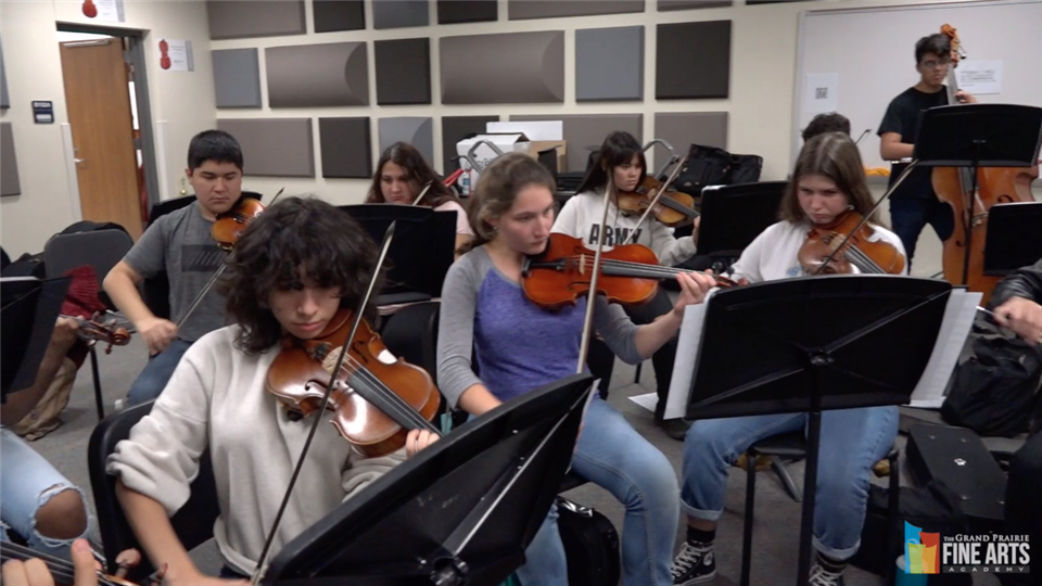 full orchestra playing