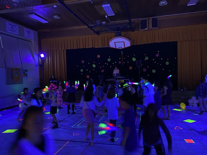 5th Grade GLow Party