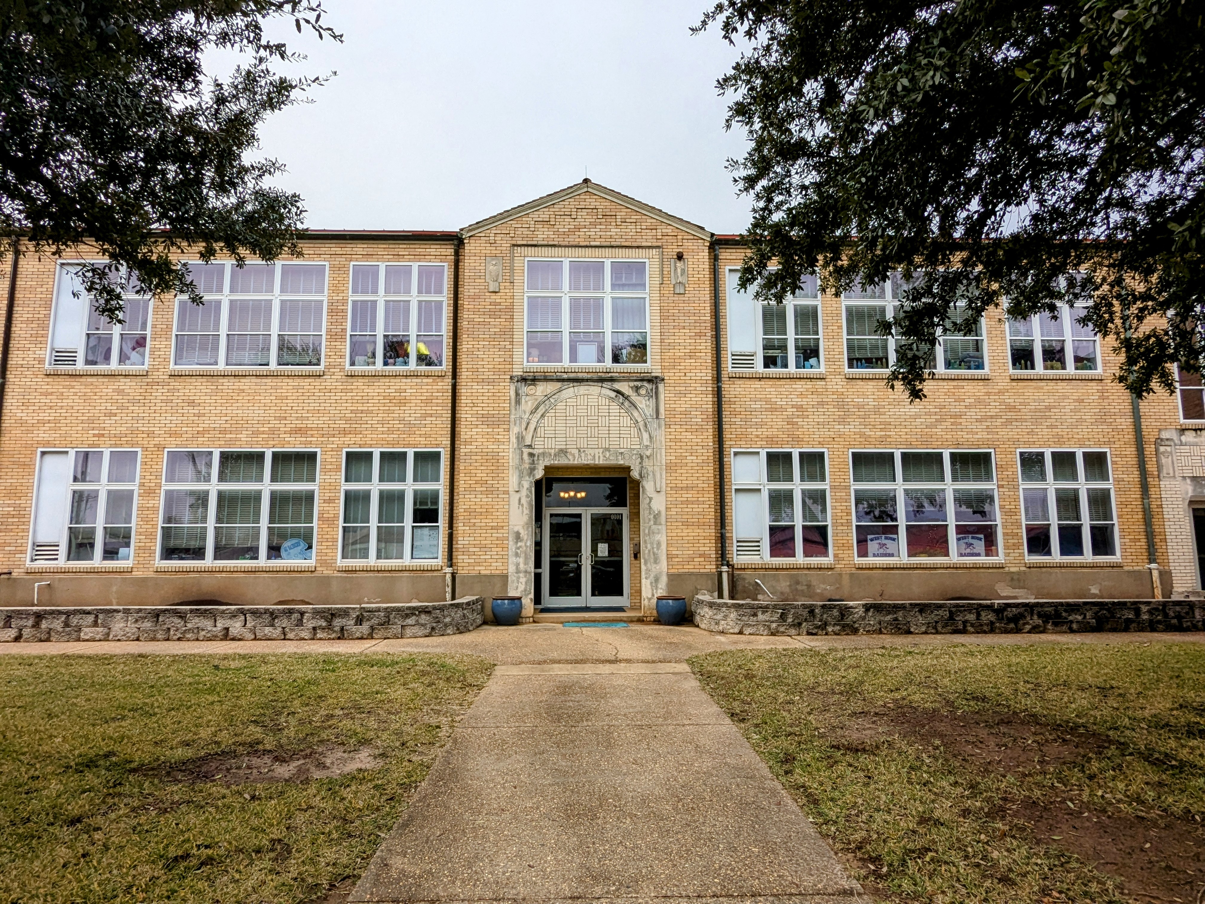 The West Rusk Elementary school building 