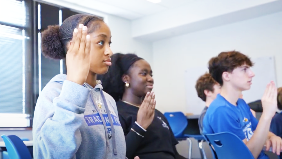 Introducing American Sign Language for World Language Week | Weekly ...