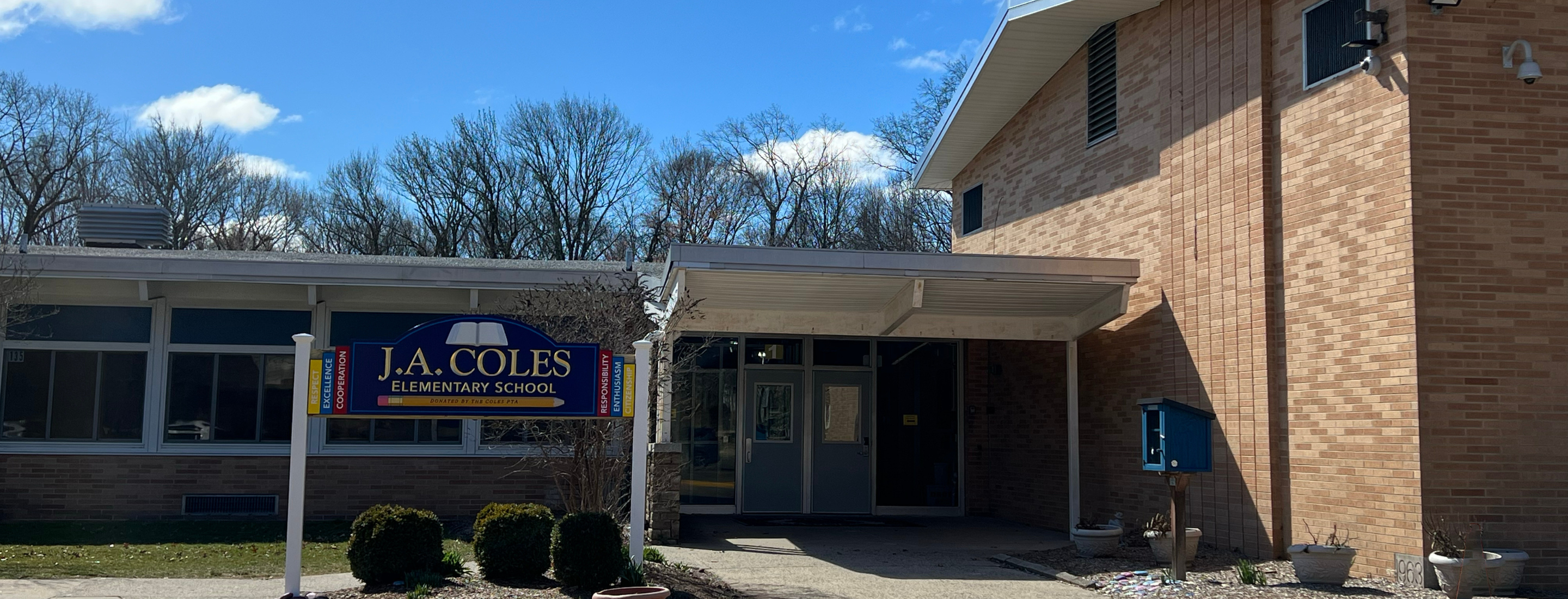 Coles Elementary School Building