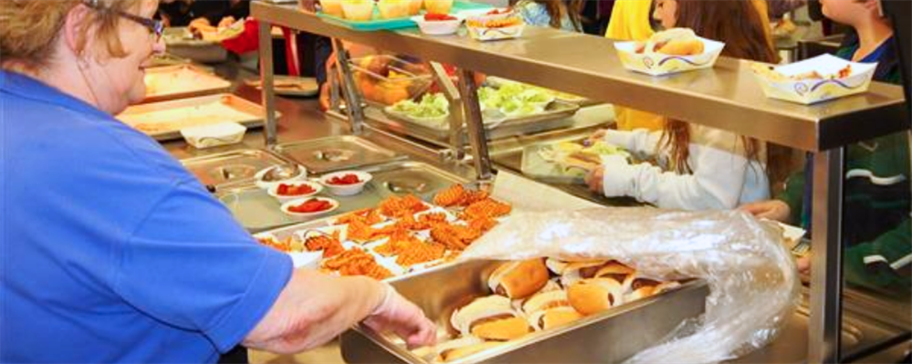 Child Nutrition Slider-Image4-Serving lunch