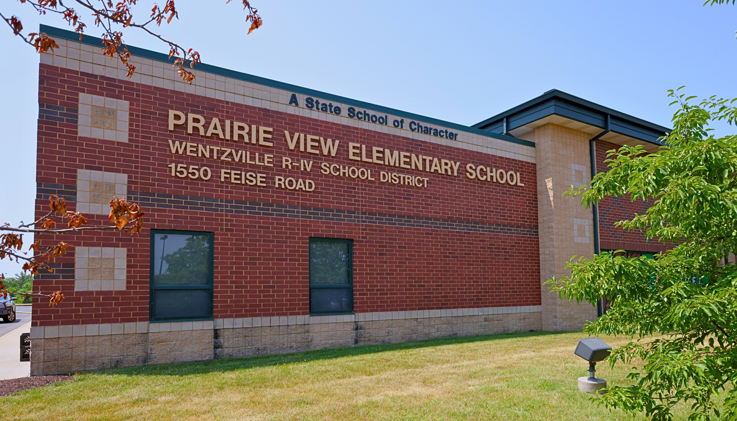 Prairie View Elementary Building Photo