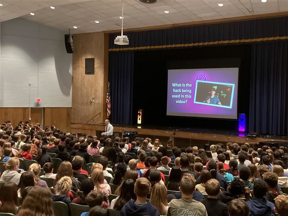 Speaker Tim Shoemaker discusses online safety at EMS"
