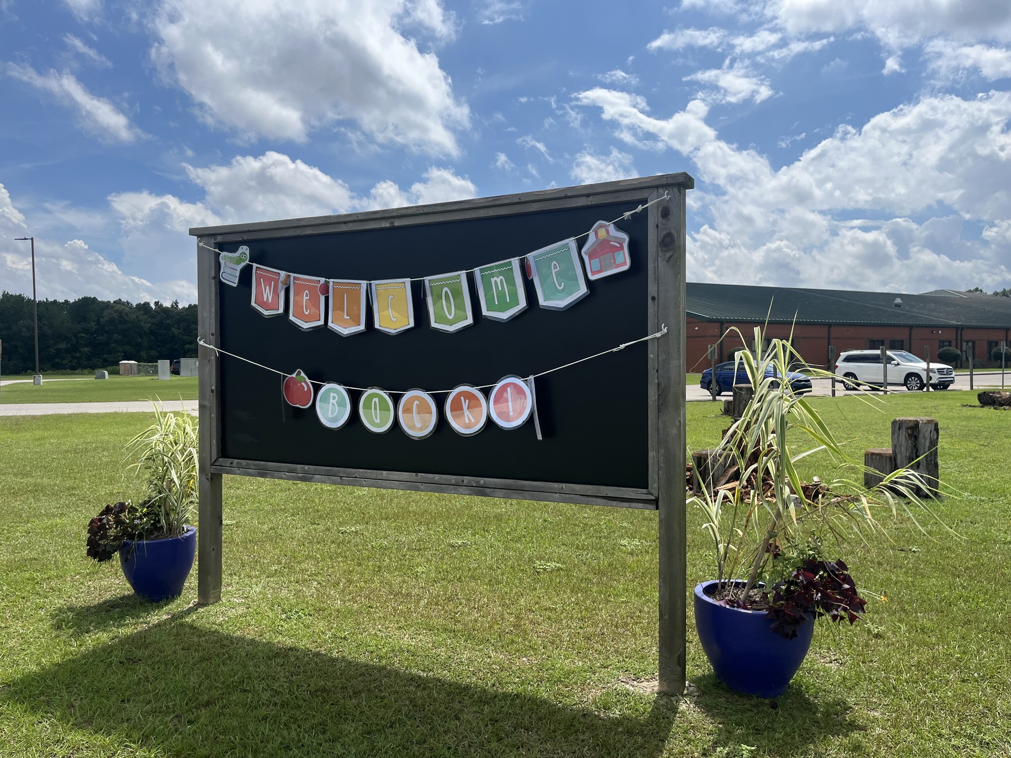 Sign welcoming back teachers