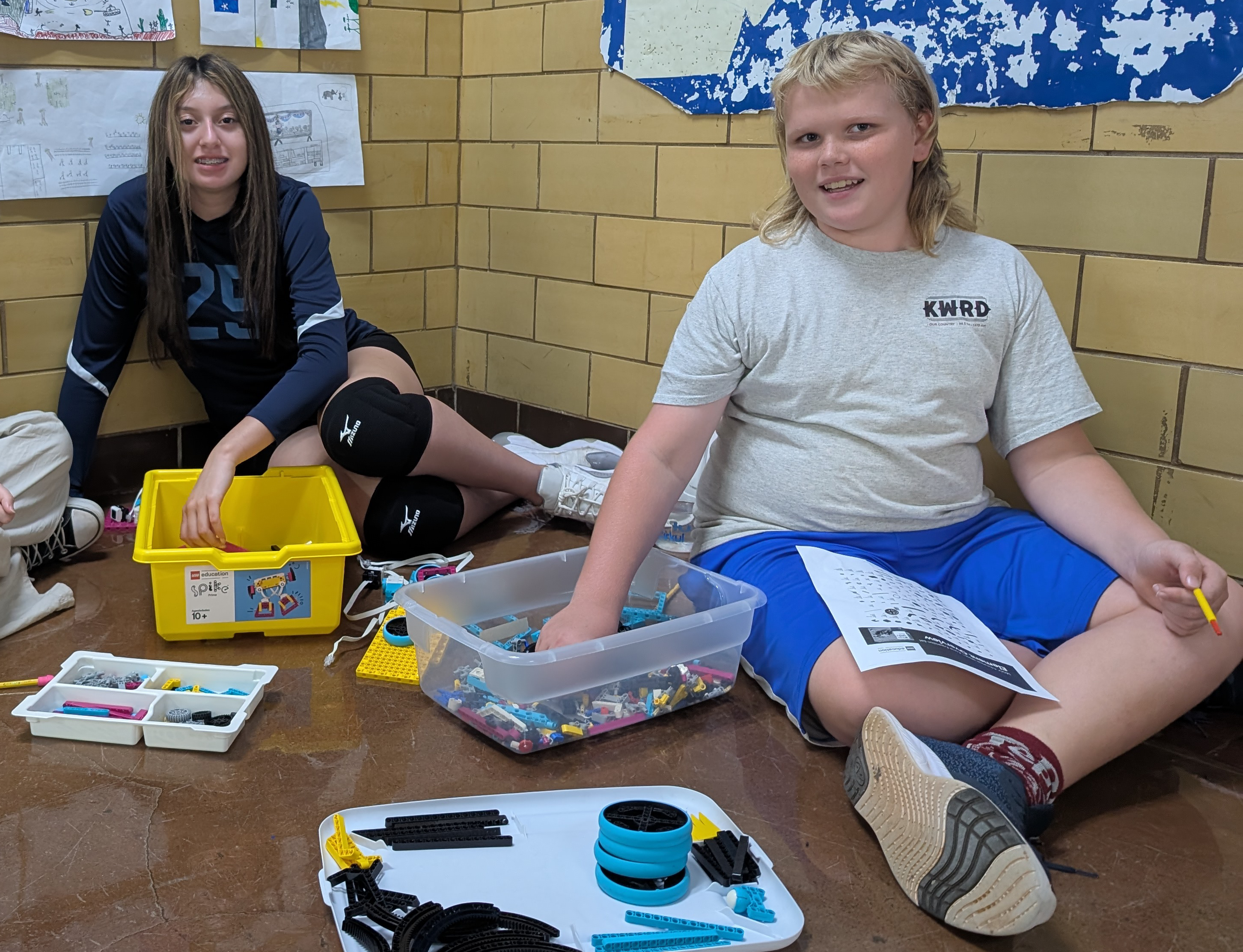 West Rusk Junior High Robotics students creating with Legos