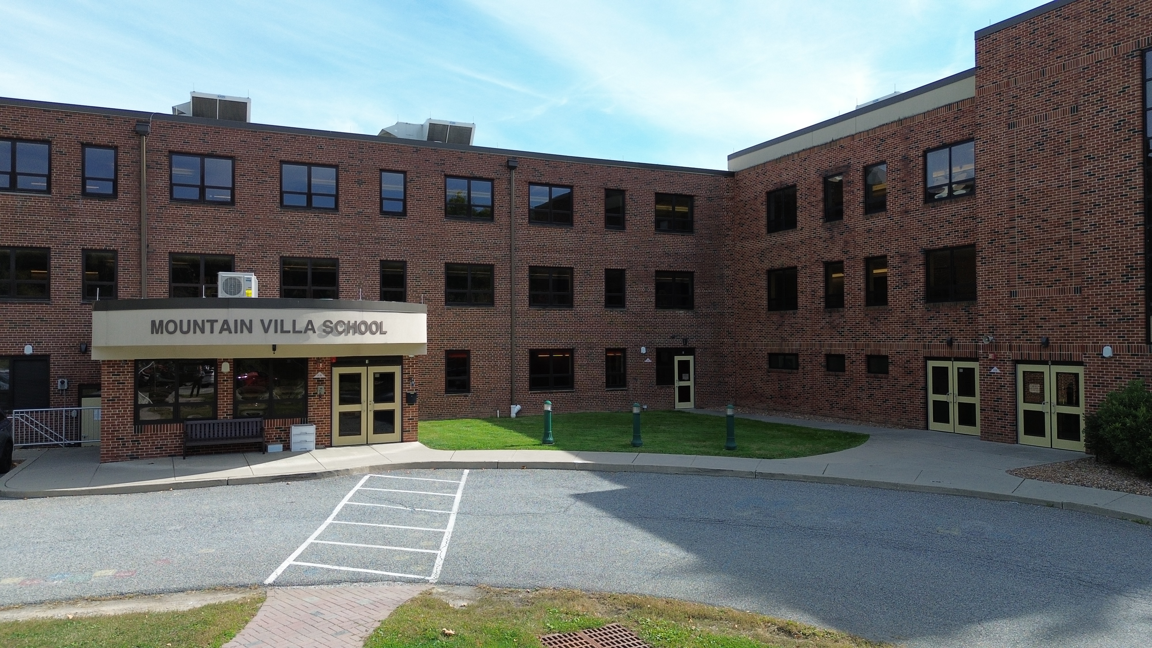 Mountain Villa School
