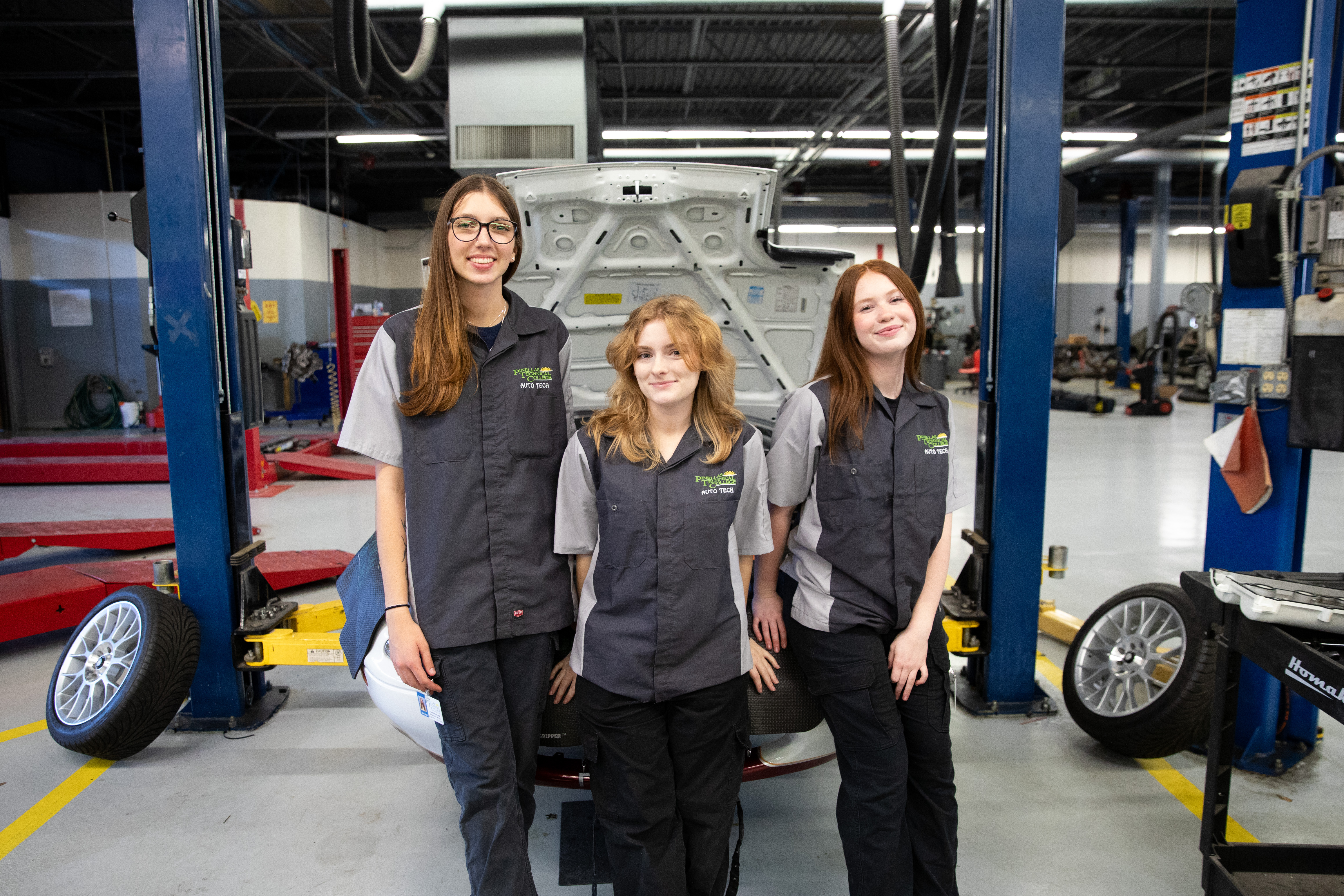 PTC Auto Mechanic girls