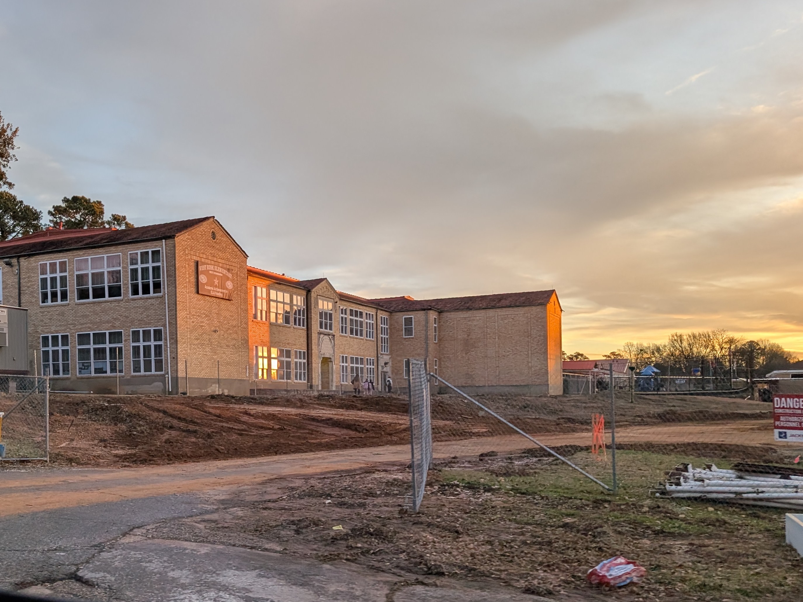 Construction work on the new West Rusk Elementary school