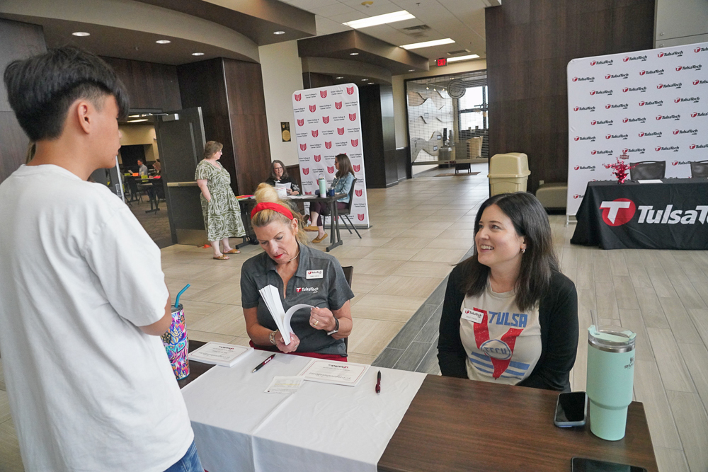 Union High Hosts Tulsa Tech Signing Day Today | Campus Life Details