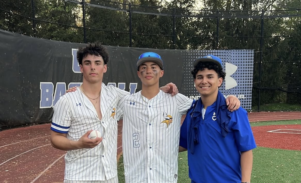 UC baseball team storms back to defeat Summit for 6th straight win ...