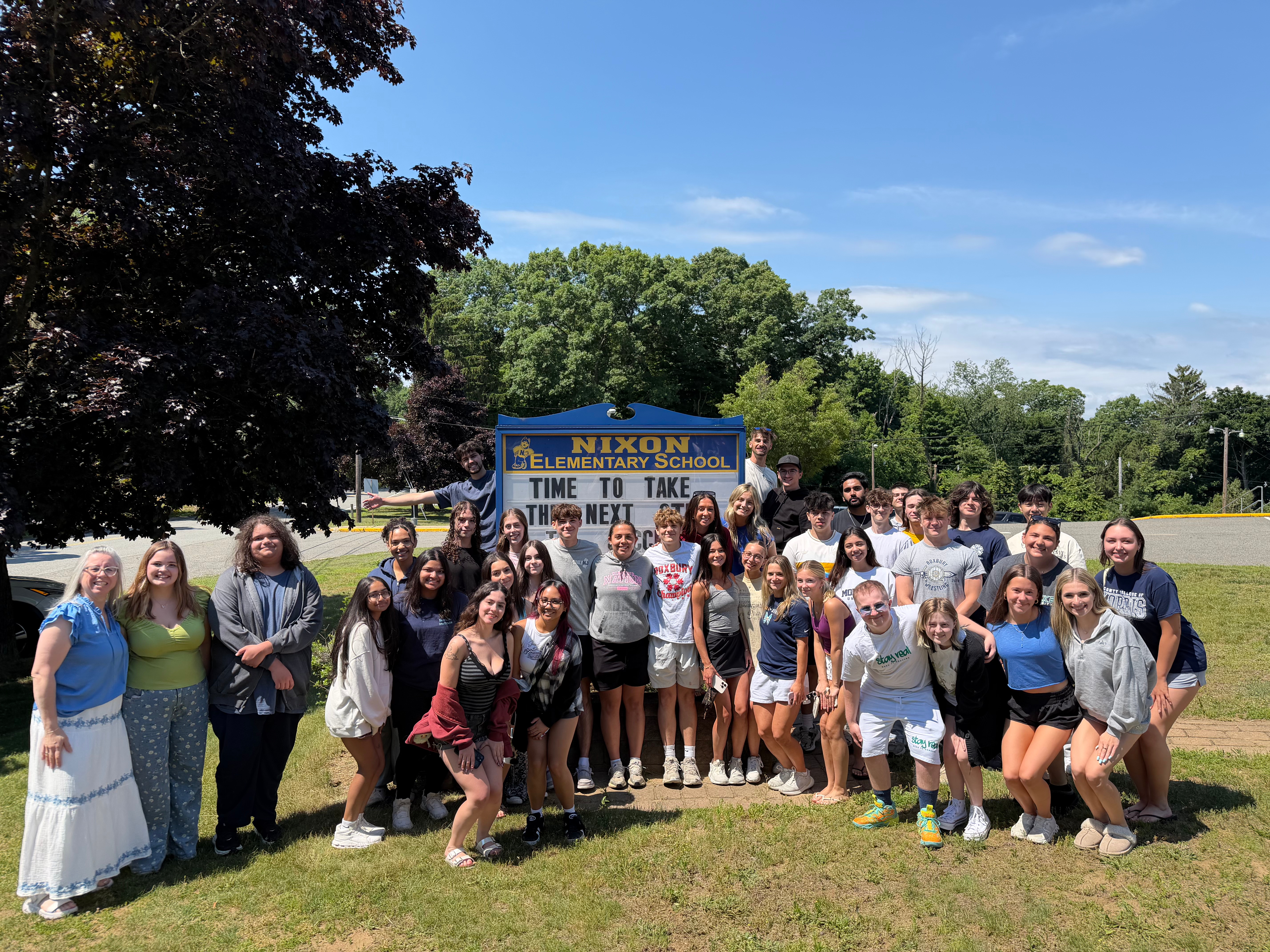 High School students visit Nixon School.
