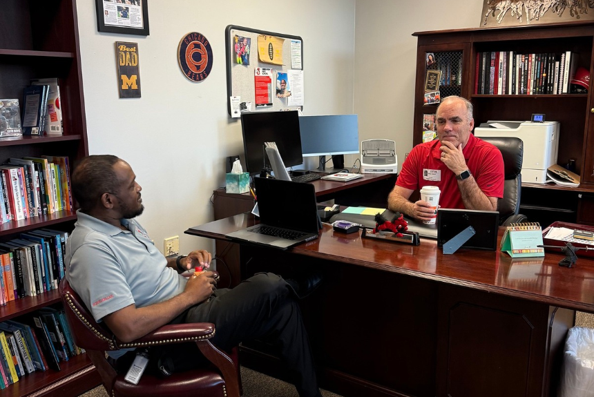 Creekview welcomes Carrollton Mayor Babick as the Principal for a Day ...